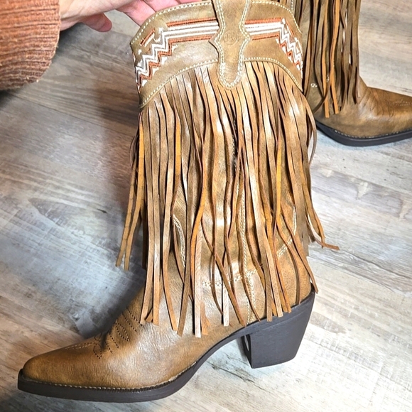 Women's ROPER Brown Fringe Western Boots SIZE 6 - Picture 8 of 17